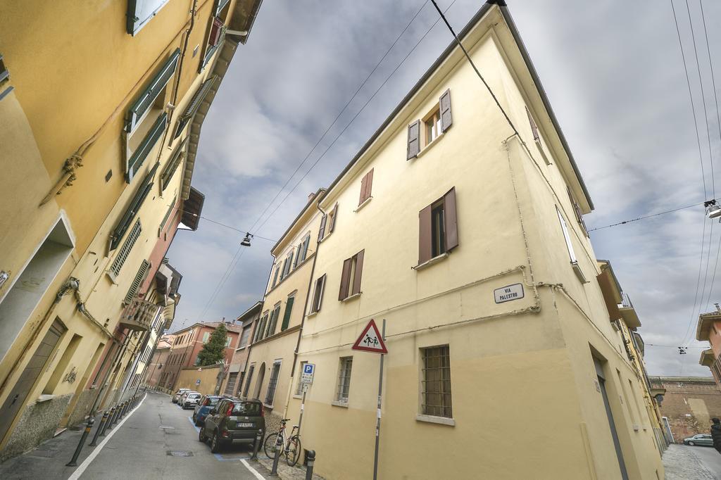 Il Belvedere Di Saragozza Apartment Bologna Luaran gambar